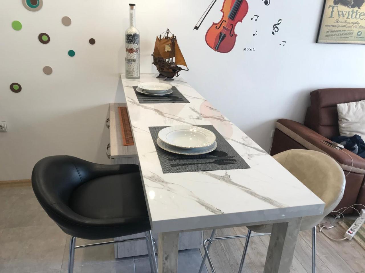 Lovely 2 Apartment Belgrade